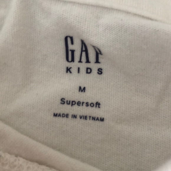 || kids Gap white tee || - Picture 3 of 4